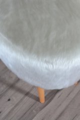 Rossi Oval Puf Beyaz Peluş