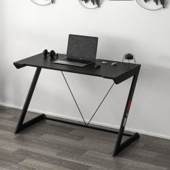 Zoned Metal Ayaklı Gaming Oyuncu Masası - Siyah