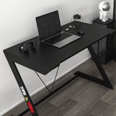 Zoned Metal Ayaklı Gaming Oyuncu Masası - Siyah