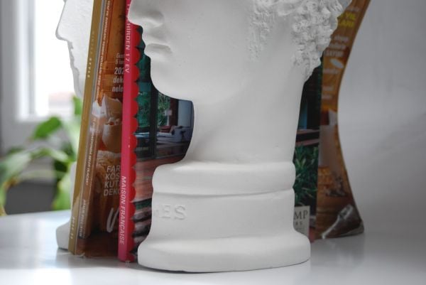 Hermes Kitap Tutucu Beyaz