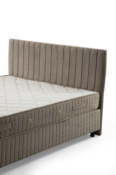 Safir Baza Başlık Pedsiz Yatak Seti 150x200